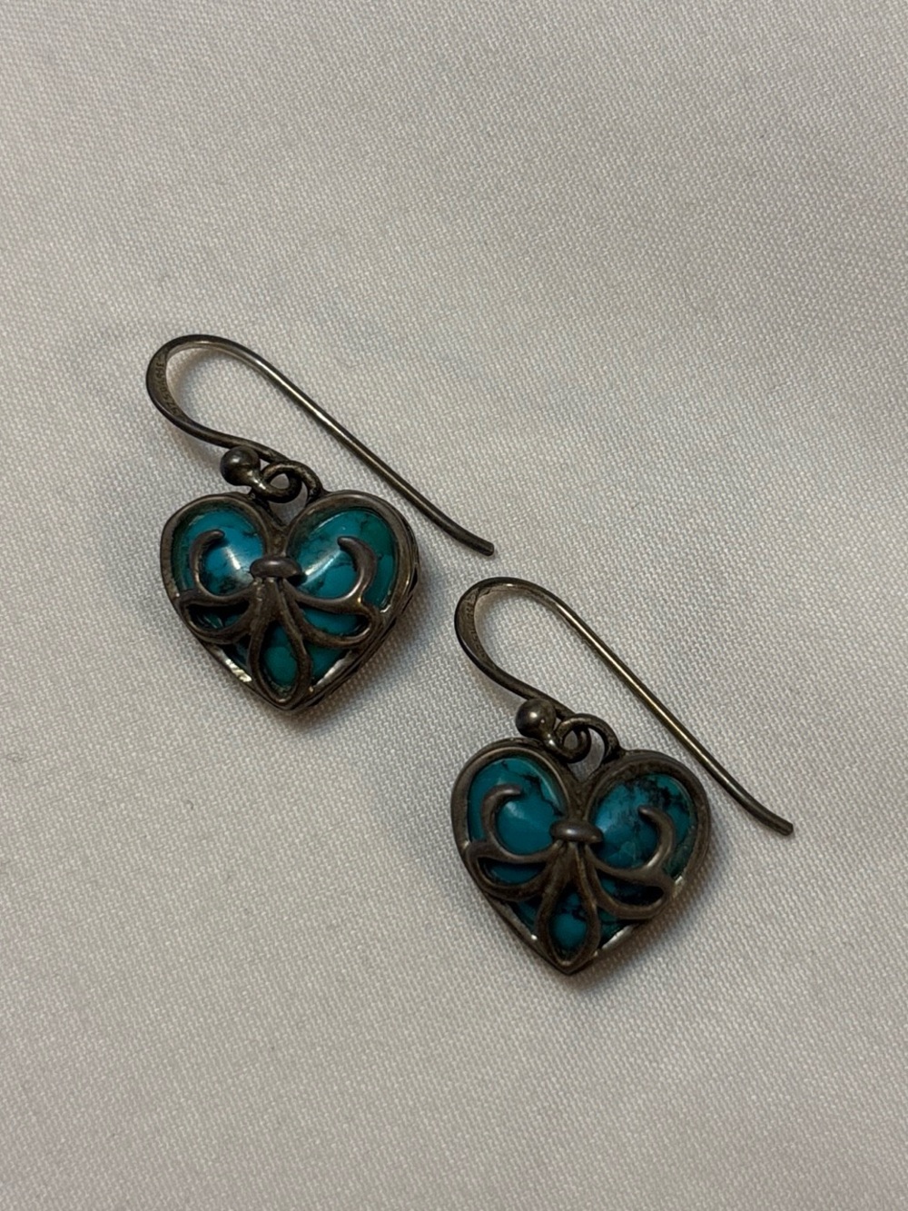 Turquoise Stone Heart Drop Earrings - Silver 925 Barse